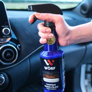 Wörf Fényes műszerfal tisztító, 500 ml